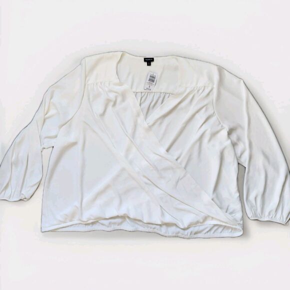 torrid Tops - NWT Torrid White Georgette Surplice Blouse V Neck Balloon Sleeve Flowy Sz 5X